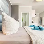 Der Suedschwede ... Dein Gaestehaus Mitten In Und Nah Zum Apartamento Zingst