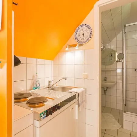 Der Südschwede ... Dein Mitten In Und Nah Zum *