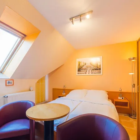 Der Suedschwede ... Dein Gaestehaus Mitten In Und Nah Zum