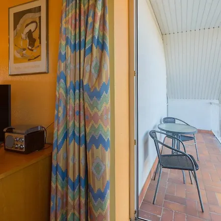 Der Südschwede ... Dein Mitten In Und Nah Zum *