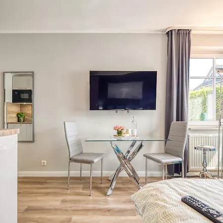 Der Südschwede ... Dein Mitten In Und Nah Zum Apartment