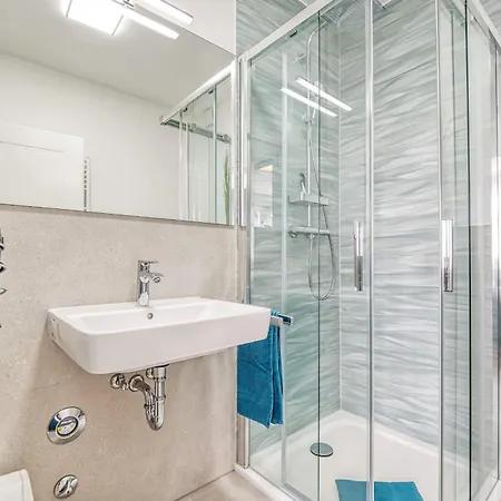 Der Südschwede ... Dein Mitten In Und Nah Zum Apartment