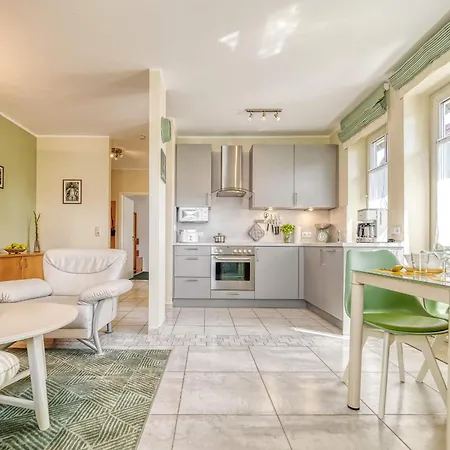 Der Südschwede ... Dein Mitten In Und Nah Zum * Ostseeheilbad Zingst