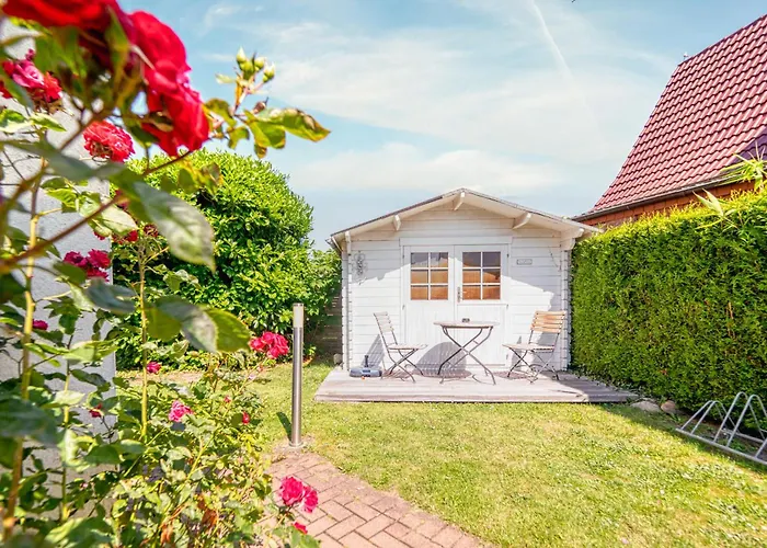 Appartamento Der Suedschwede ... Dein Gaestehaus Mitten In Und Nah Zum Zingst